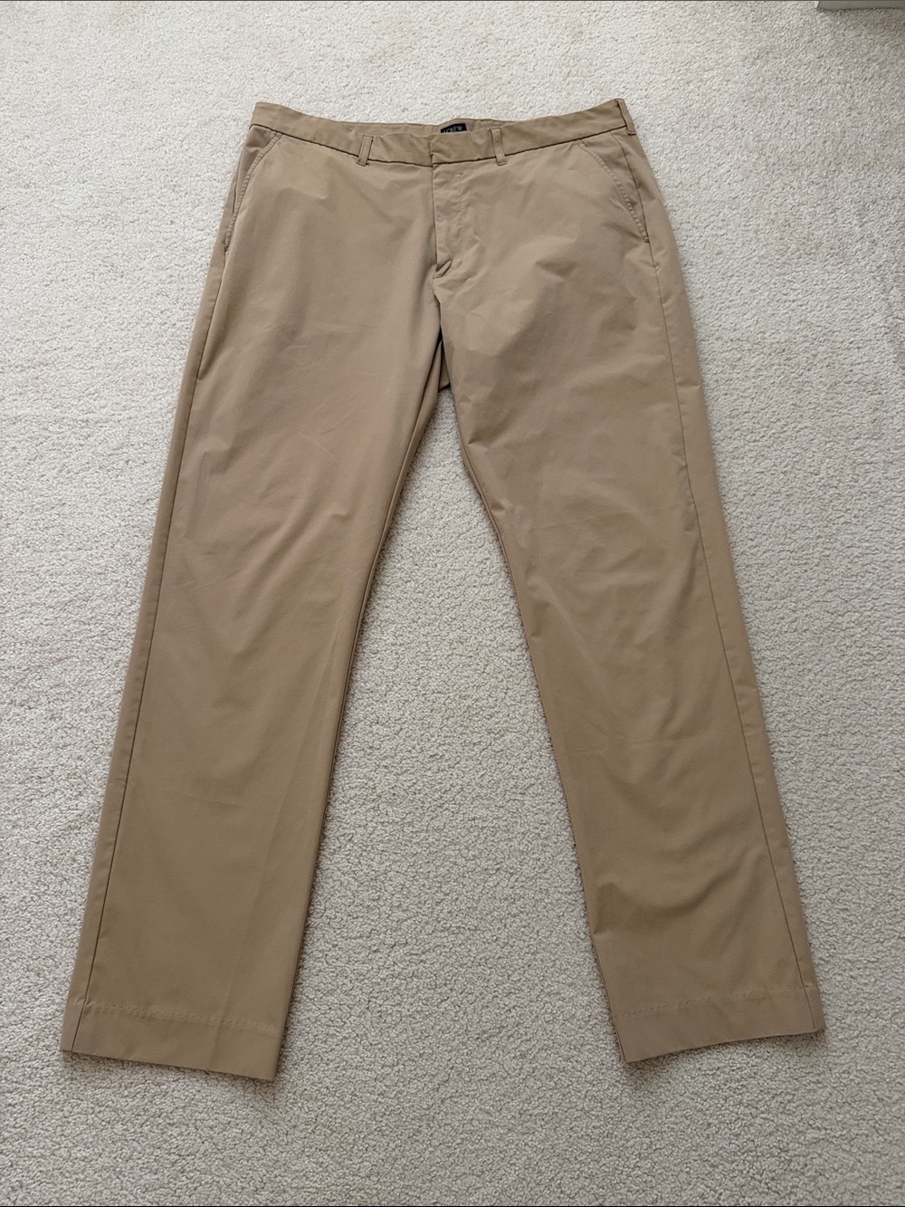 Men's J Crew Lightweight Khaki Pants - Size 36x32
